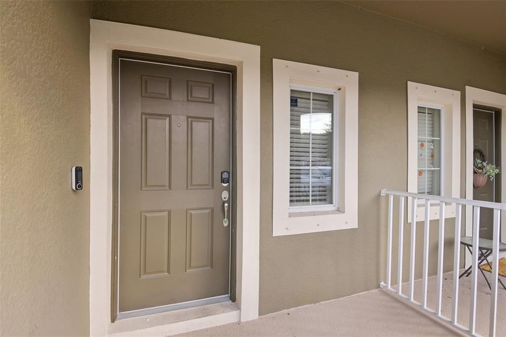 For Sale: $259,999 (3 beds, 2 baths, 1400 Square Feet)