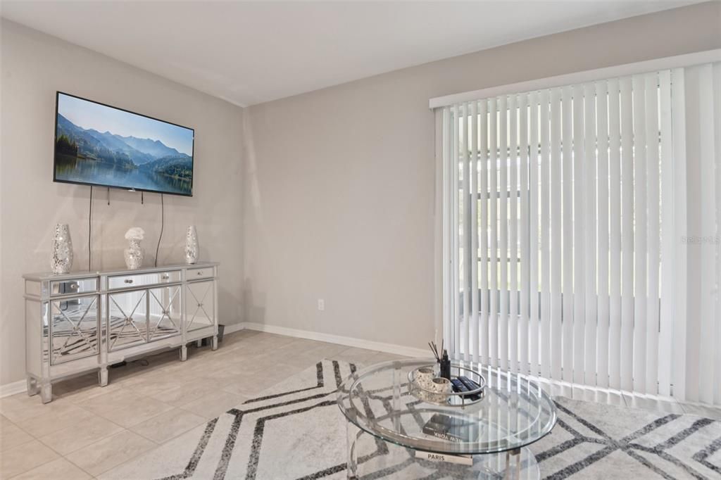 For Sale: $259,999 (3 beds, 2 baths, 1400 Square Feet)