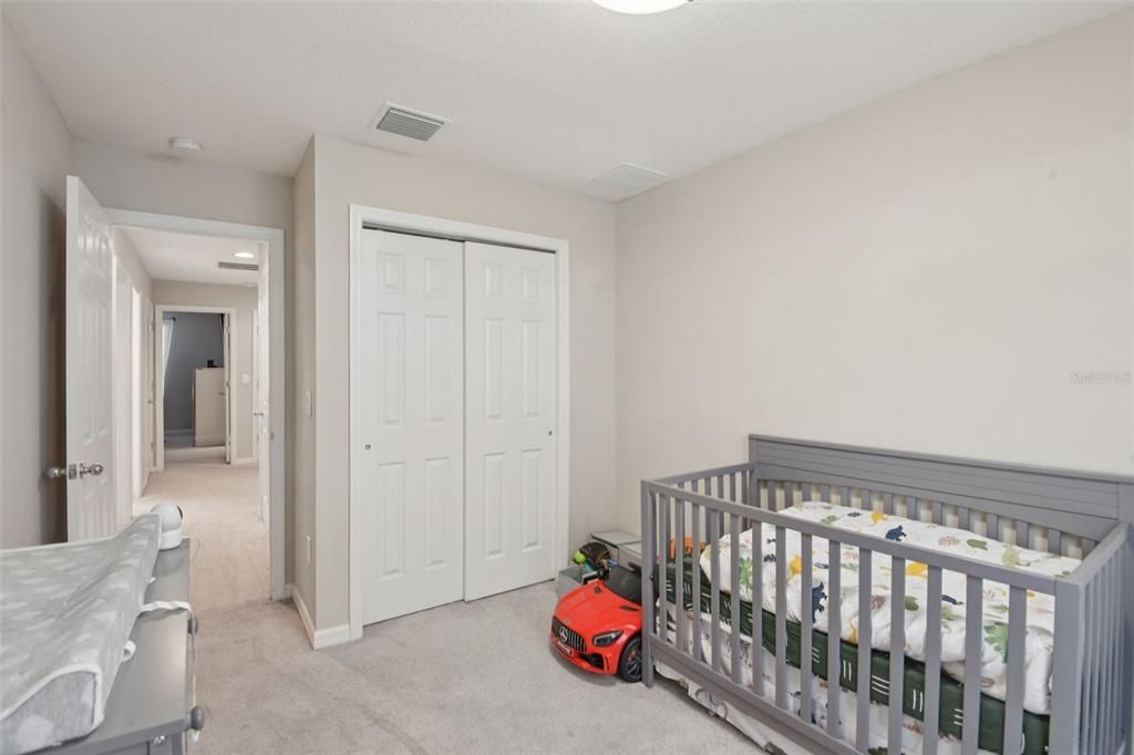For Sale: $259,999 (3 beds, 2 baths, 1400 Square Feet)