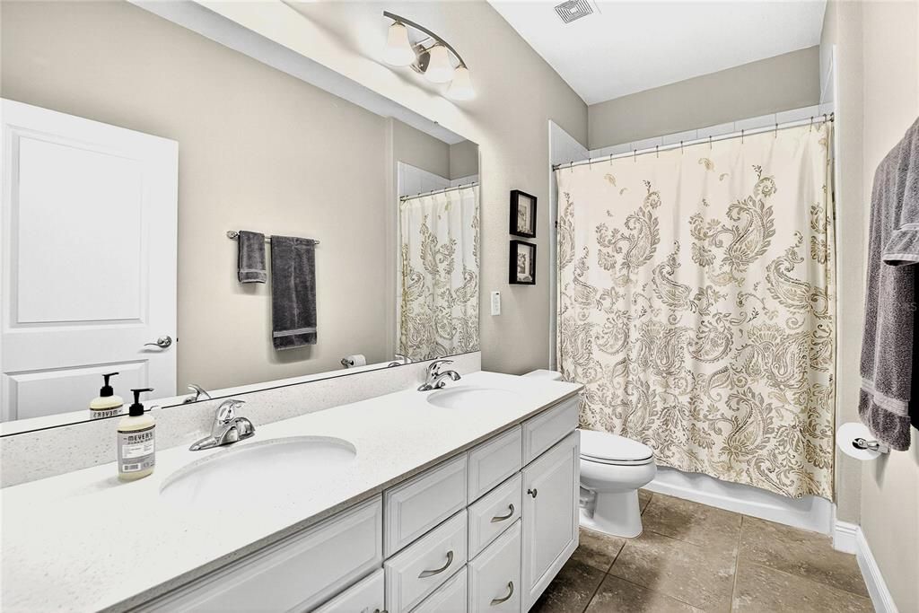 待售: $749,000 (4 贝兹, 3 浴室, 3148 平方英尺)