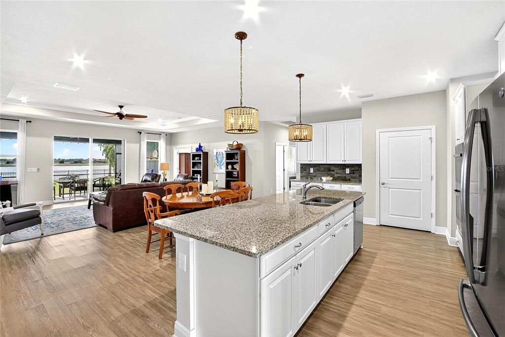 待售: $749,000 (4 贝兹, 3 浴室, 3148 平方英尺)