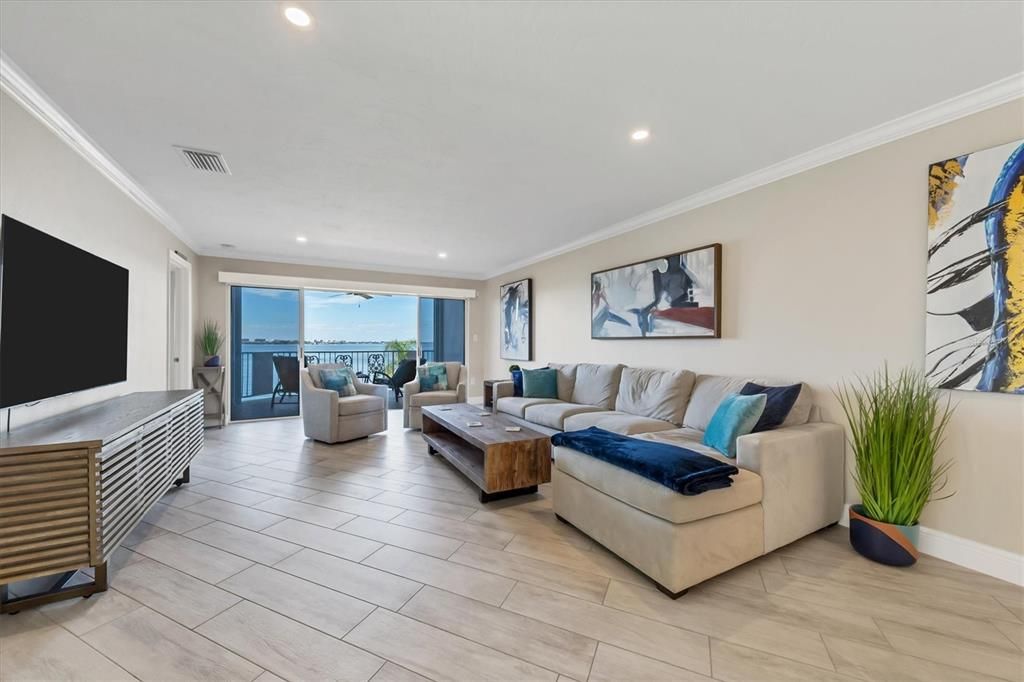 For Rent: $4,500 (3 beds, 2 baths, 1514 Square Feet)