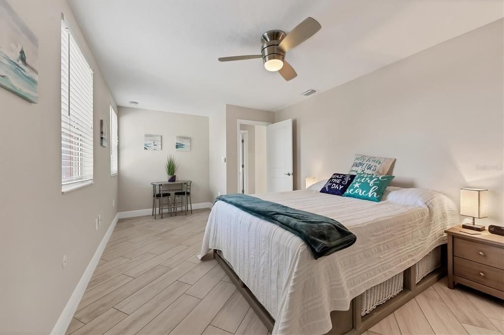 For Rent: $4,500 (3 beds, 2 baths, 1514 Square Feet)