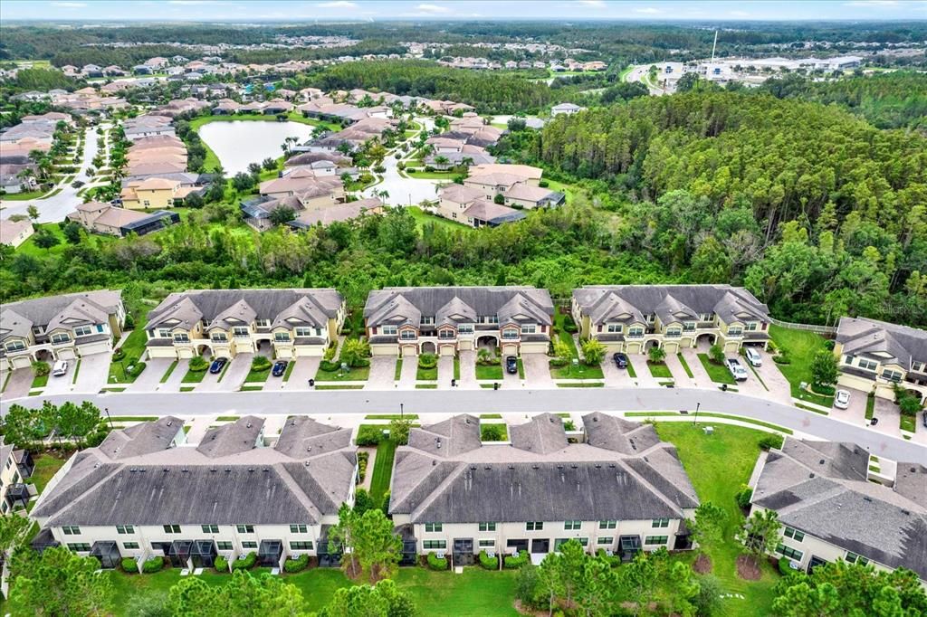 Active With Contract: $307,000 (3 beds, 2 baths, 1637 Square Feet)