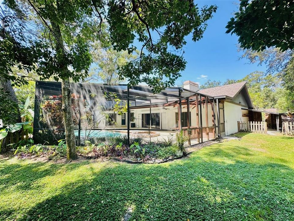 For Rent: $4,200 (4 beds, 2 baths, 2324 Square Feet)