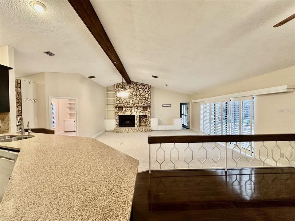 For Rent: $4,200 (4 beds, 2 baths, 2324 Square Feet)