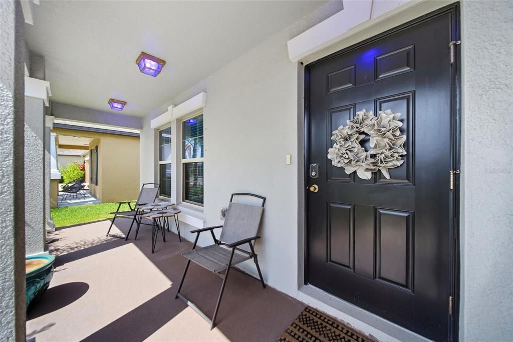 For Rent: $2,350 (4 beds, 2 baths, 2270 Square Feet)