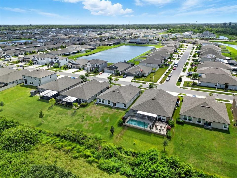 For Rent: $2,350 (4 beds, 2 baths, 2270 Square Feet)