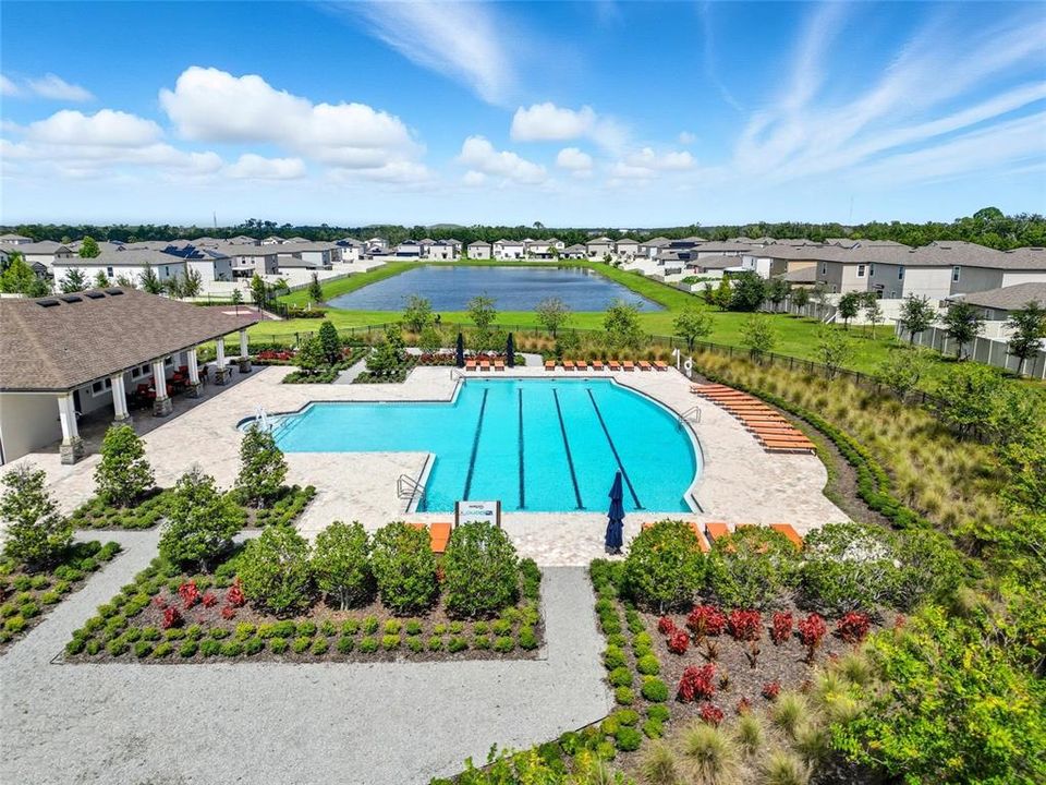 For Rent: $2,350 (4 beds, 2 baths, 2270 Square Feet)