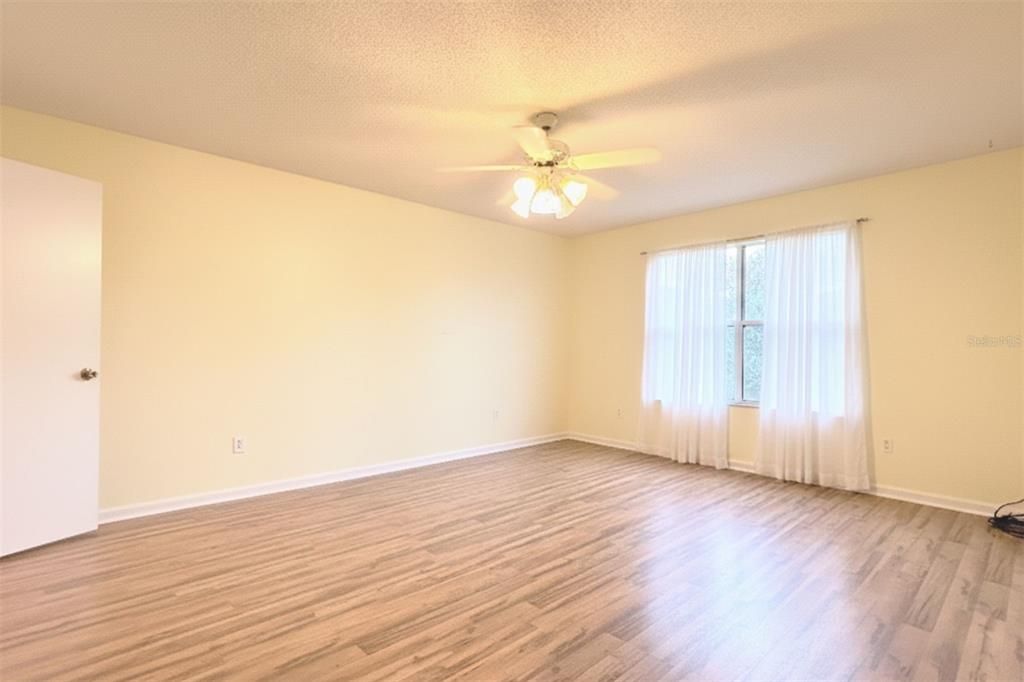 En Venta: $209,000 (1 camas, 1 baños, 920 Pies cuadrados)