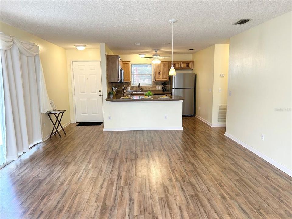 En Venta: $209,000 (1 camas, 1 baños, 920 Pies cuadrados)