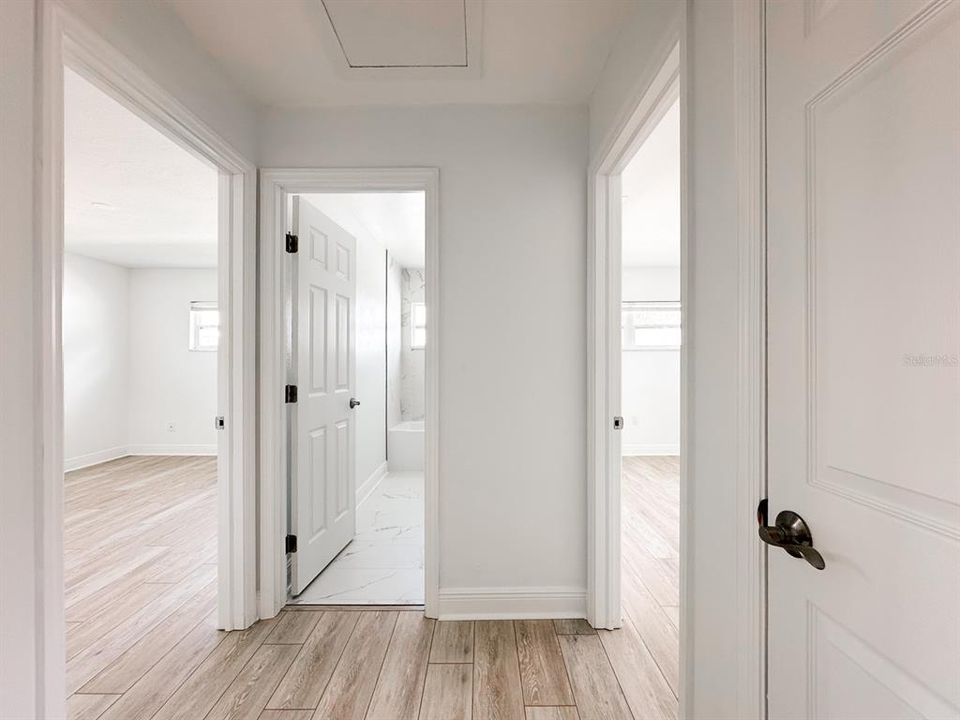 待售: $875,000 (4 贝兹, 0 浴室, 2204 平方英尺)