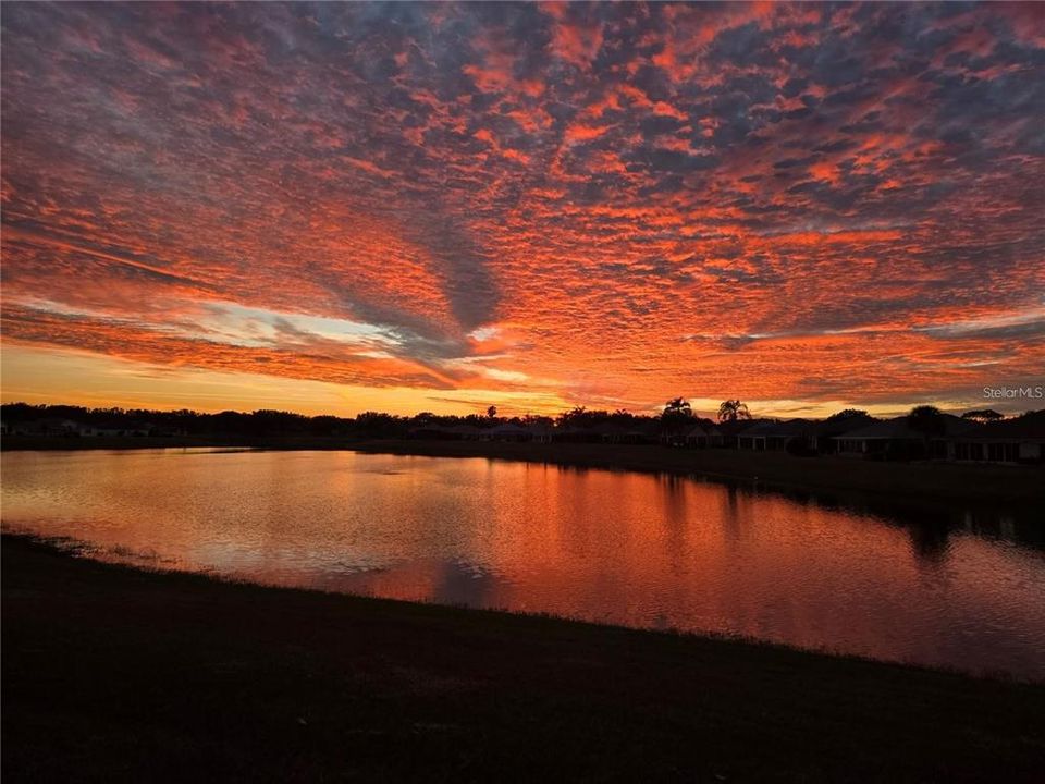 For Sale: $685,500 (3 beds, 2 baths, 2312 Square Feet)