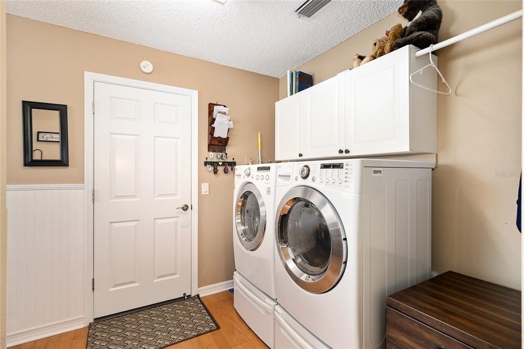 For Sale: $685,500 (3 beds, 2 baths, 2312 Square Feet)