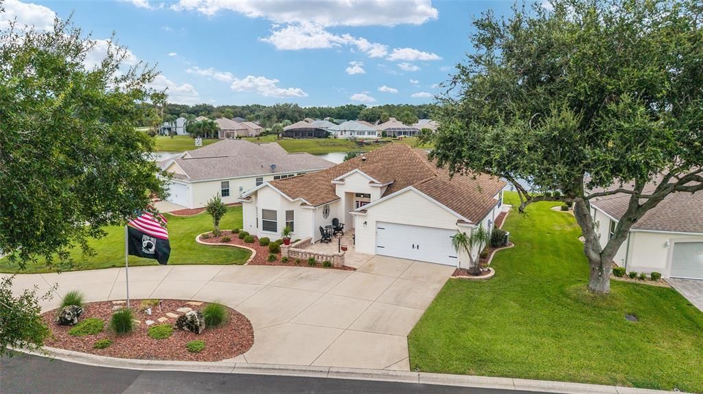 For Sale: $685,500 (3 beds, 2 baths, 2312 Square Feet)