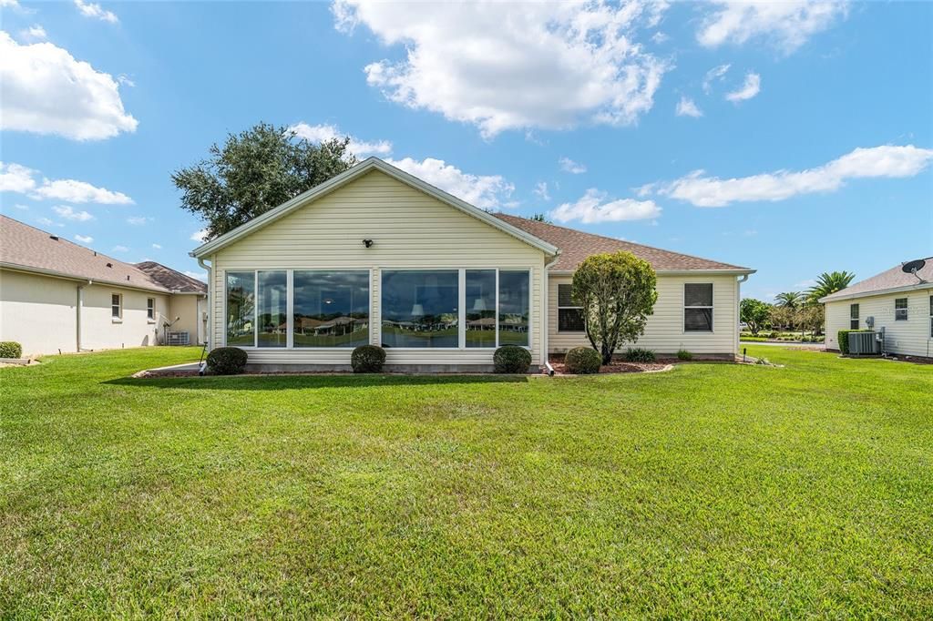 For Sale: $685,500 (3 beds, 2 baths, 2312 Square Feet)