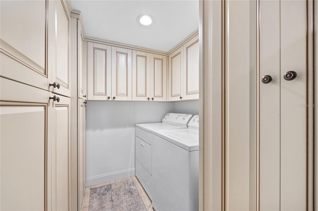 待售: $790,000 (2 贝兹, 2 浴室, 1190 平方英尺)