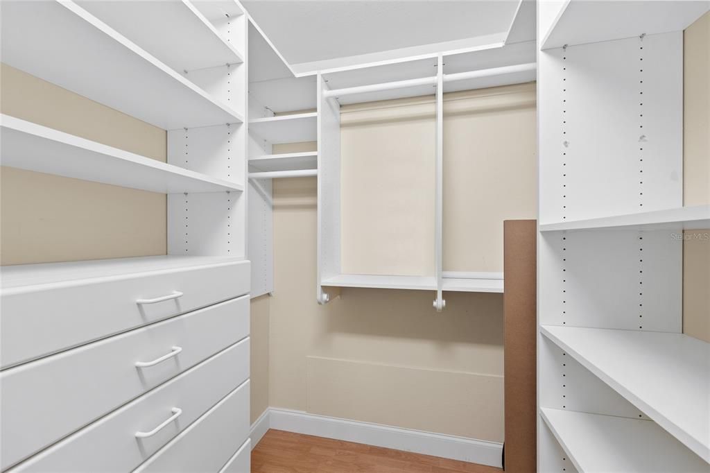 待售: $790,000 (2 贝兹, 2 浴室, 1190 平方英尺)