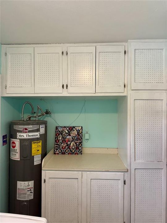 合同活跃: $799,900 (3 贝兹, 2 浴室, 1742 平方英尺)