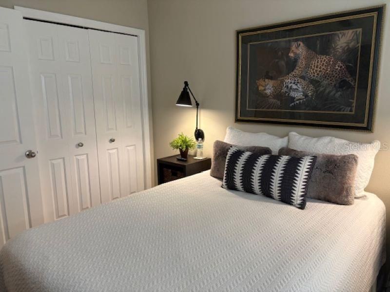 For Sale: $409,000 (3 beds, 2 baths, 1596 Square Feet)