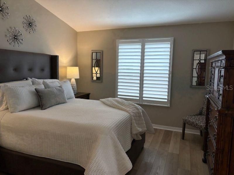 For Sale: $409,000 (3 beds, 2 baths, 1596 Square Feet)