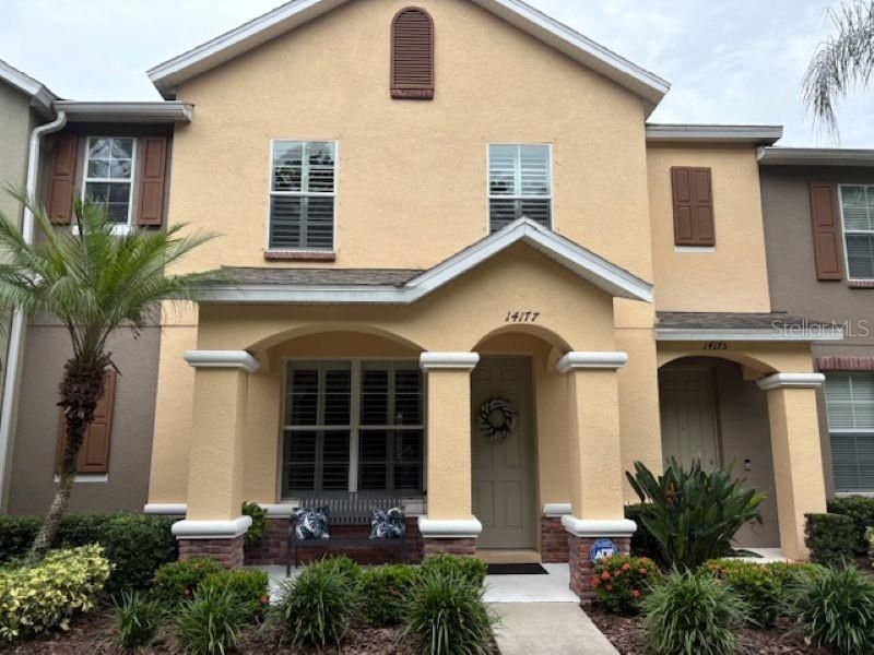 For Sale: $409,000 (3 beds, 2 baths, 1596 Square Feet)