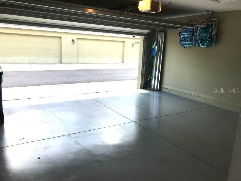 For Sale: $409,000 (3 beds, 2 baths, 1596 Square Feet)