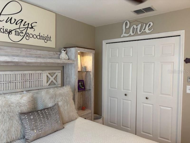 For Sale: $409,000 (3 beds, 2 baths, 1596 Square Feet)