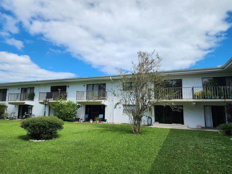 En Venta: $88,900 (2 camas, 2 baños, 975 Pies cuadrados)