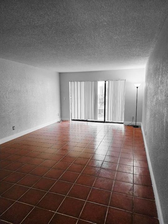 En Venta: $88,900 (2 camas, 2 baños, 975 Pies cuadrados)