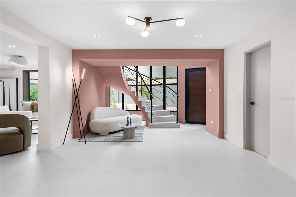 For Sale: $2,695,000 (5 beds, 4 baths, 3600 Square Feet)