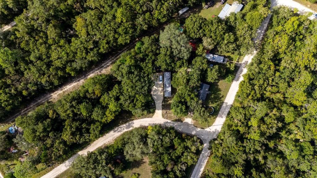 待售: $99,900 (2 贝兹, 1 浴室, 896 平方英尺)