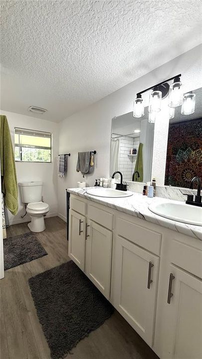 待售: $279,990 (3 贝兹, 2 浴室, 1104 平方英尺)