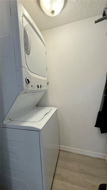 待售: $279,990 (3 贝兹, 2 浴室, 1104 平方英尺)