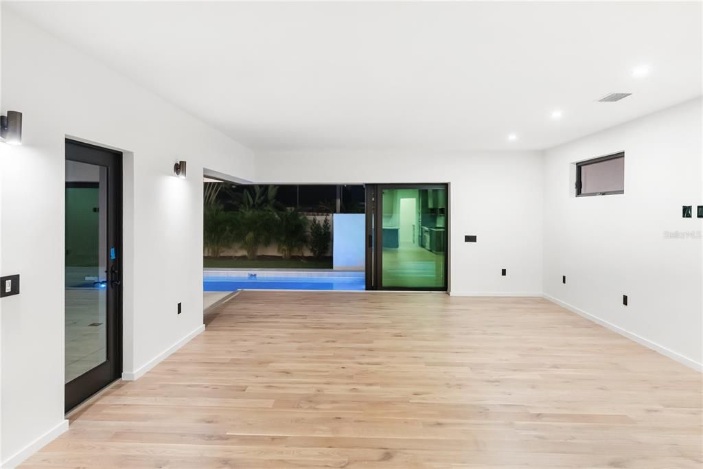 For Sale: $4,599,999 (4 beds, 4 baths, 4513 Square Feet)