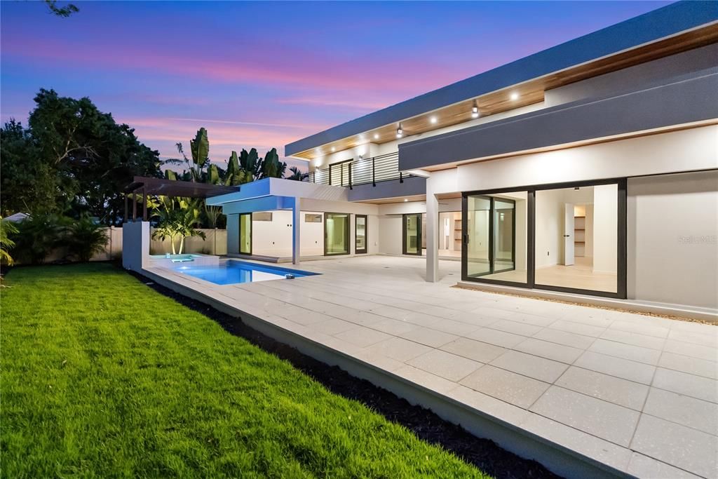 For Sale: $4,599,999 (4 beds, 4 baths, 4513 Square Feet)