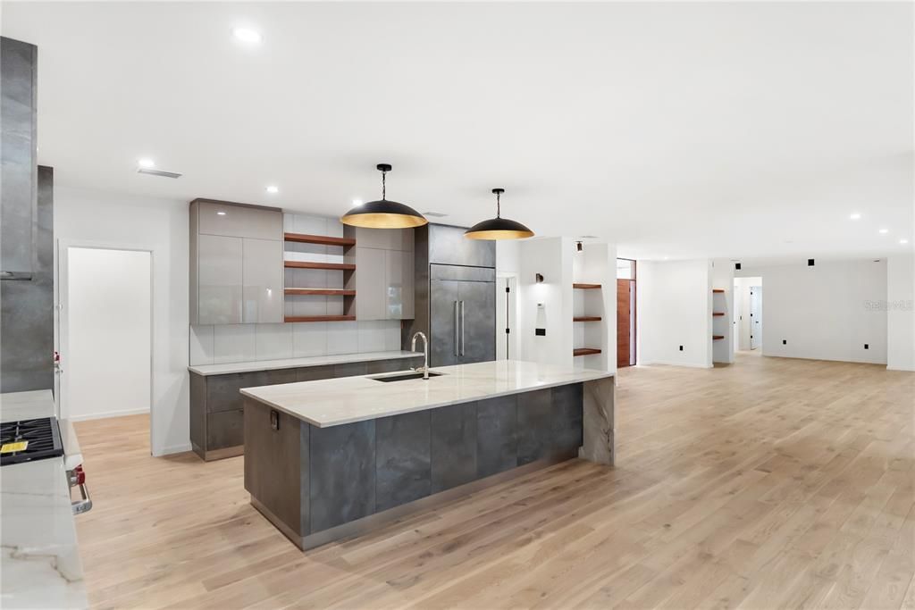 For Sale: $4,599,999 (4 beds, 4 baths, 4513 Square Feet)