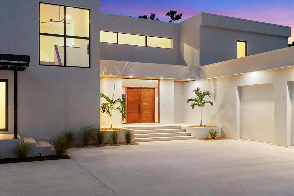 For Sale: $4,599,999 (4 beds, 4 baths, 4513 Square Feet)