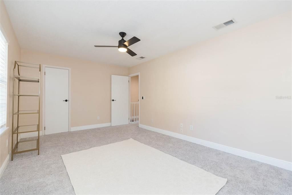 На продажу: $279,000 (2 спален, 2 ванн, 1250 Квадратных фут)