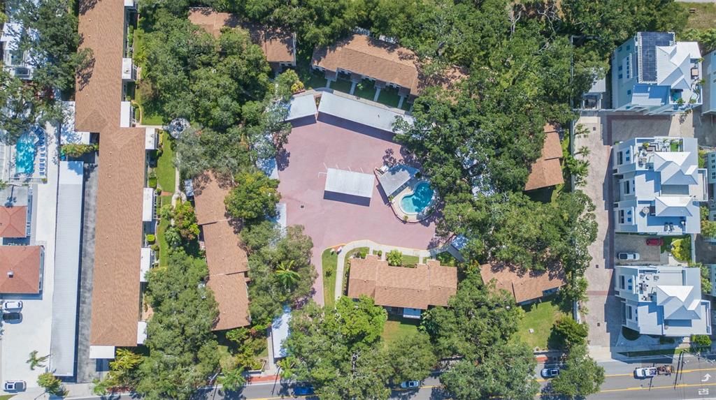 На продажу: $279,000 (2 спален, 2 ванн, 1250 Квадратных фут)