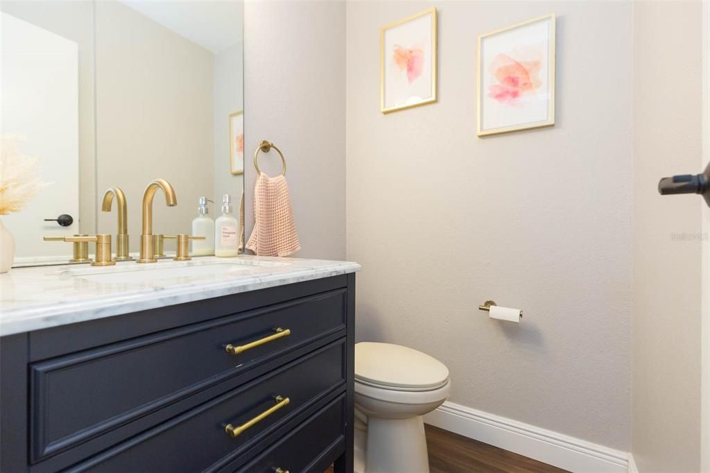 На продажу: $279,000 (2 спален, 2 ванн, 1250 Квадратных фут)