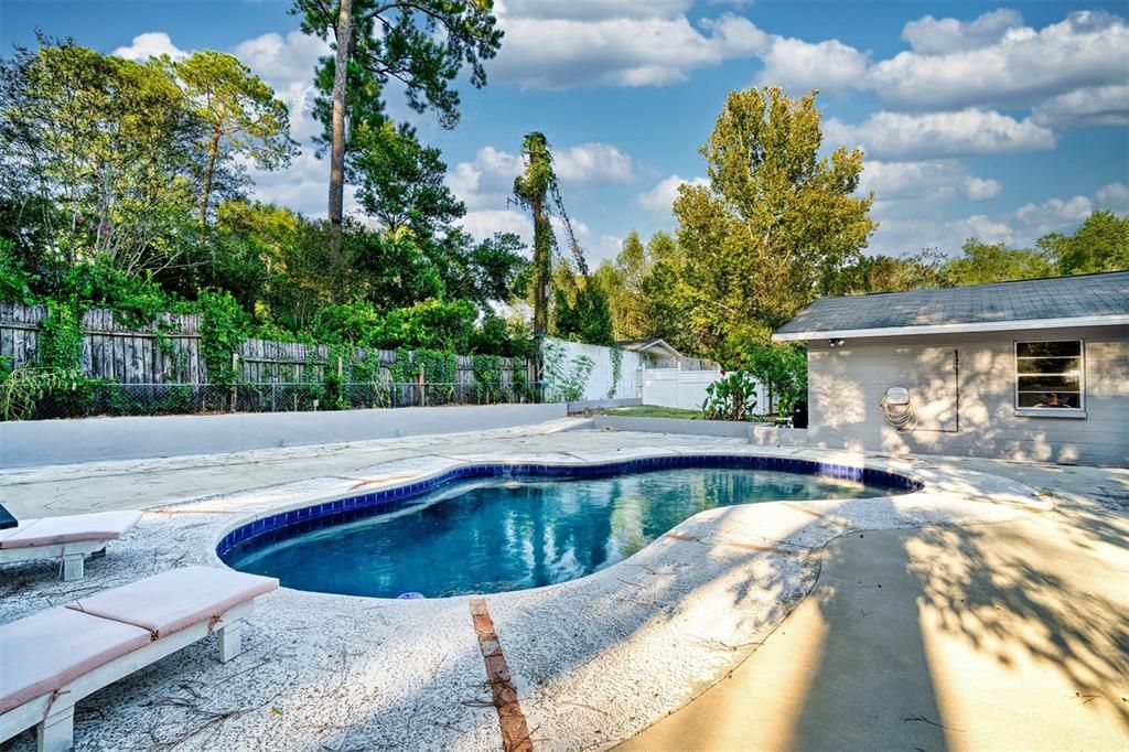 For Rent: $3,750 (5 beds, 3 baths, 3100 Square Feet)