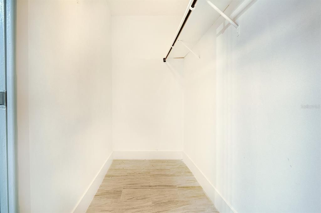 For Rent: $3,750 (5 beds, 3 baths, 3100 Square Feet)