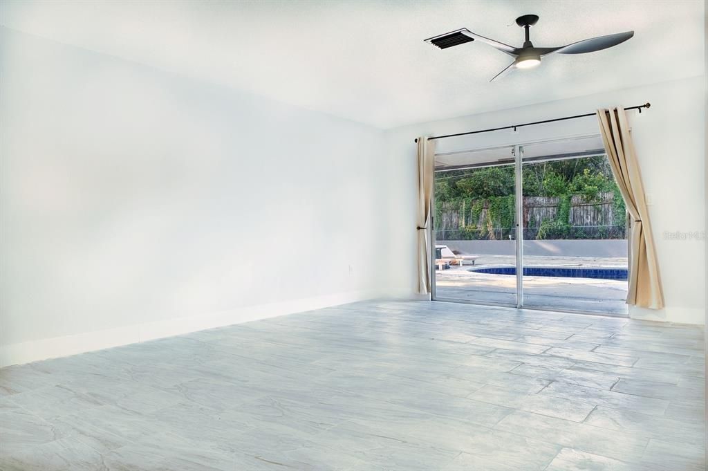 For Rent: $3,750 (5 beds, 3 baths, 3100 Square Feet)