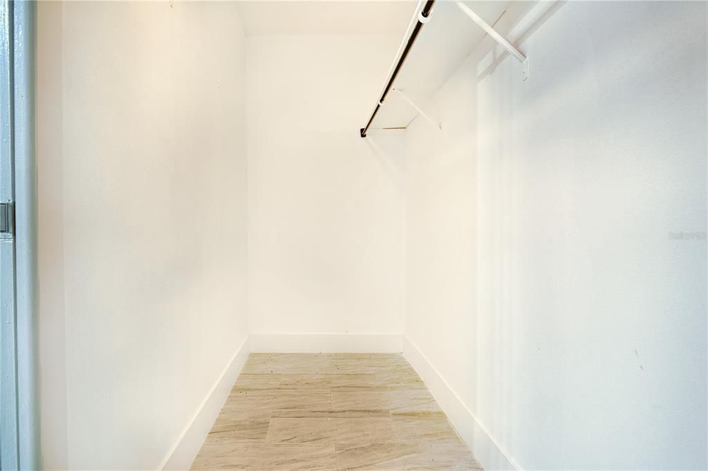 For Rent: $3,750 (5 beds, 3 baths, 3100 Square Feet)