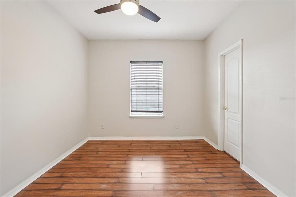 For Sale: $624,500 (5 beds, 2 baths, 2759 Square Feet)