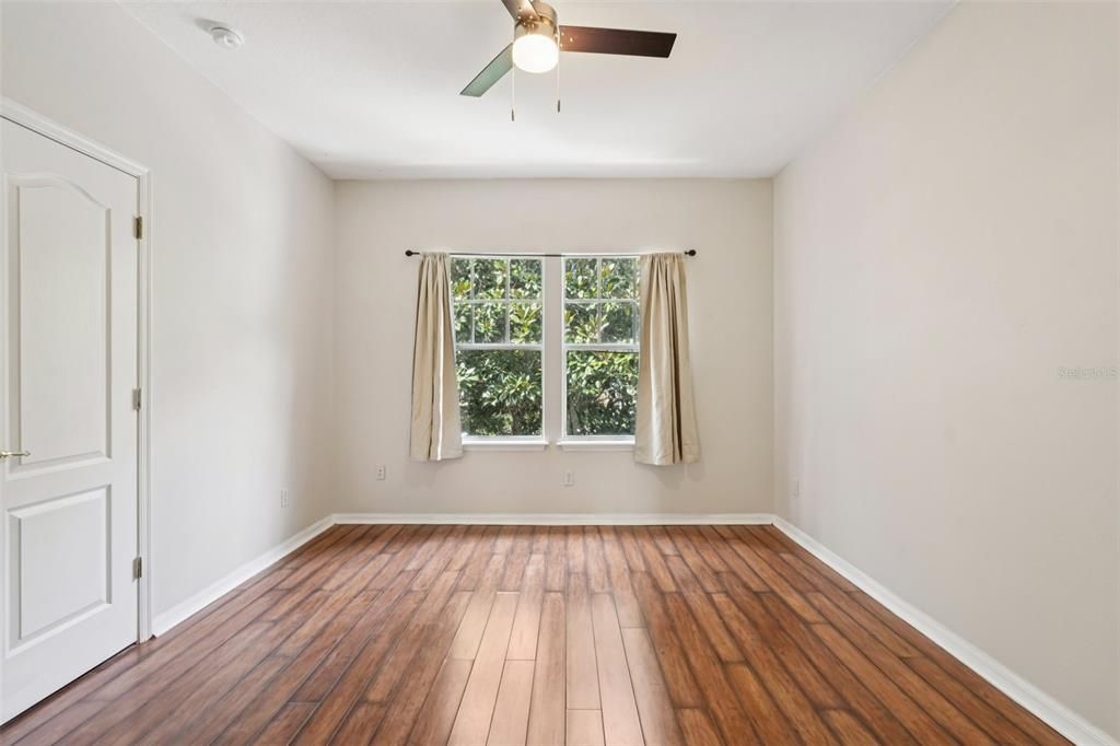 For Sale: $624,500 (5 beds, 2 baths, 2759 Square Feet)