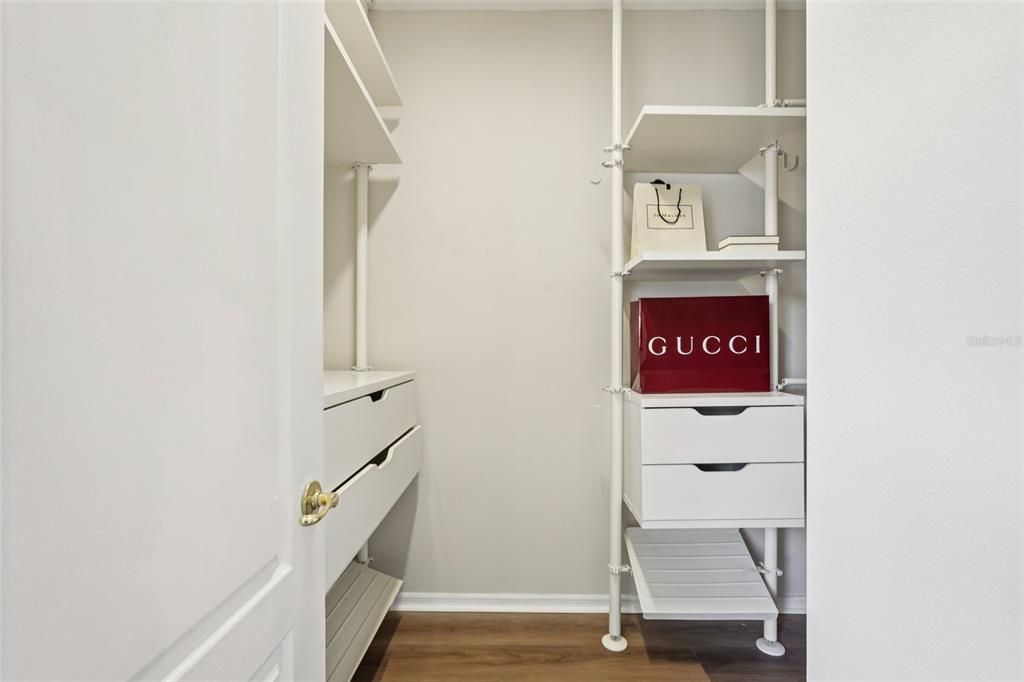 For Sale: $624,500 (5 beds, 2 baths, 2759 Square Feet)