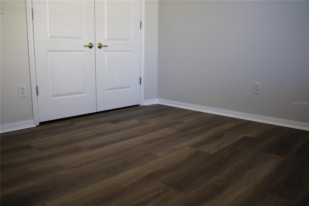 For Sale: $624,500 (5 beds, 2 baths, 2759 Square Feet)