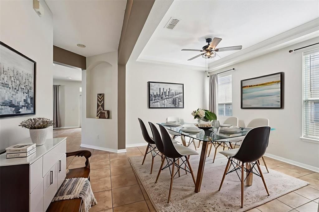 For Sale: $624,500 (5 beds, 2 baths, 2759 Square Feet)